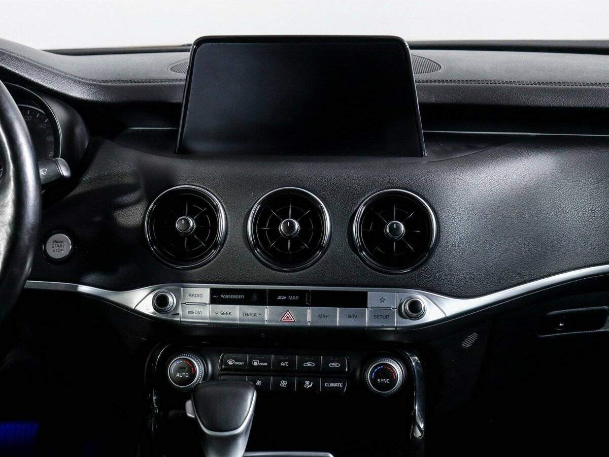 Kia Stinger, 2019 Фото №9