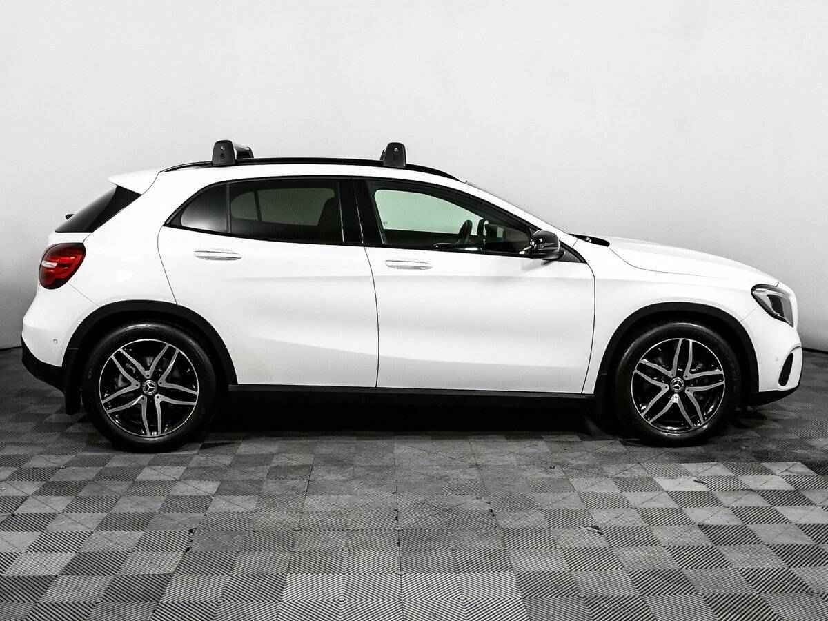 Mercedes-Benz GLA 250, 2018 - 16 797 км. | Фото №4