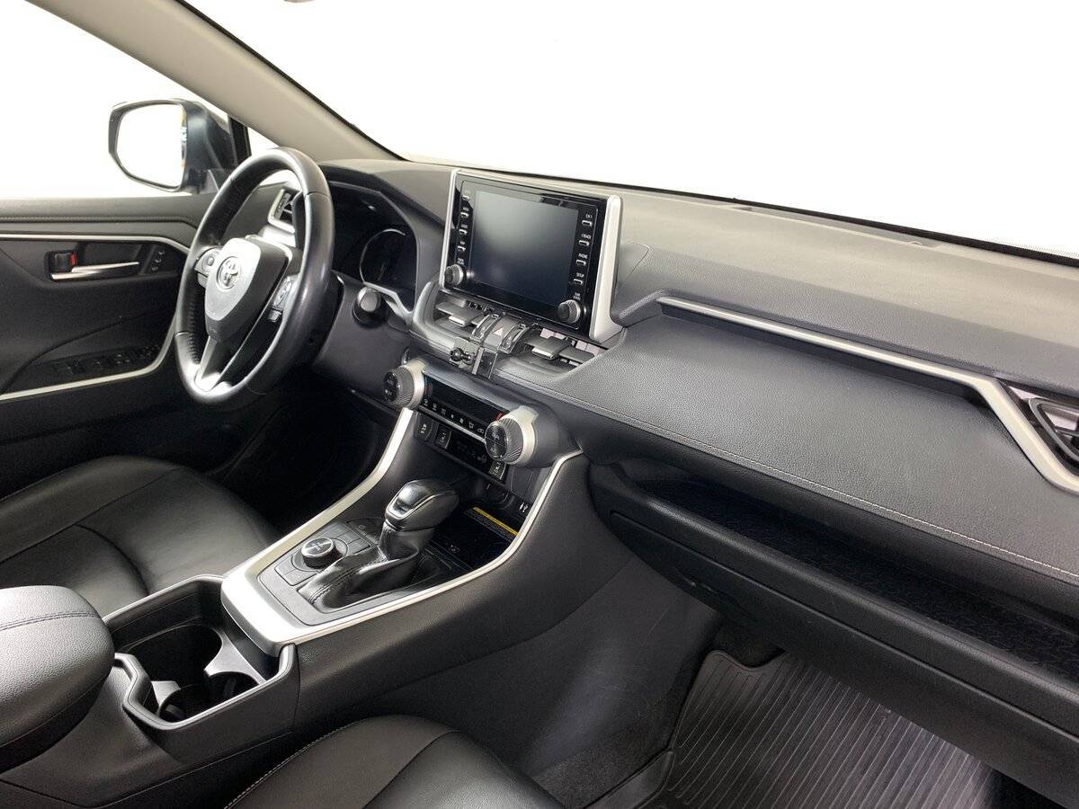 Toyota RAV4, 2020 Фото №13