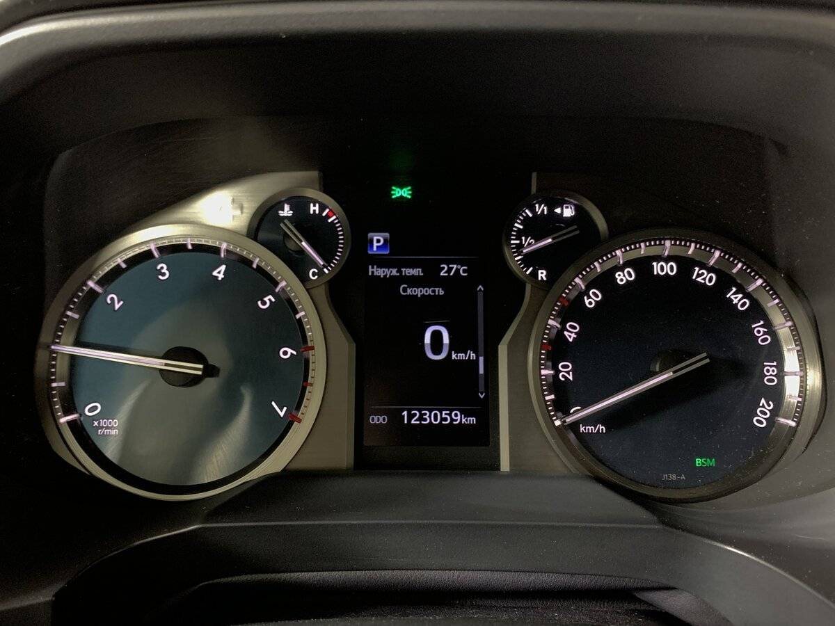 Toyota Land Cruiser Prado, 2018 Фото №14