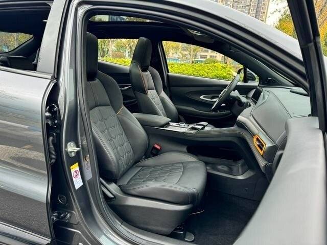 Changan UNI-T, 2022 Фото №16