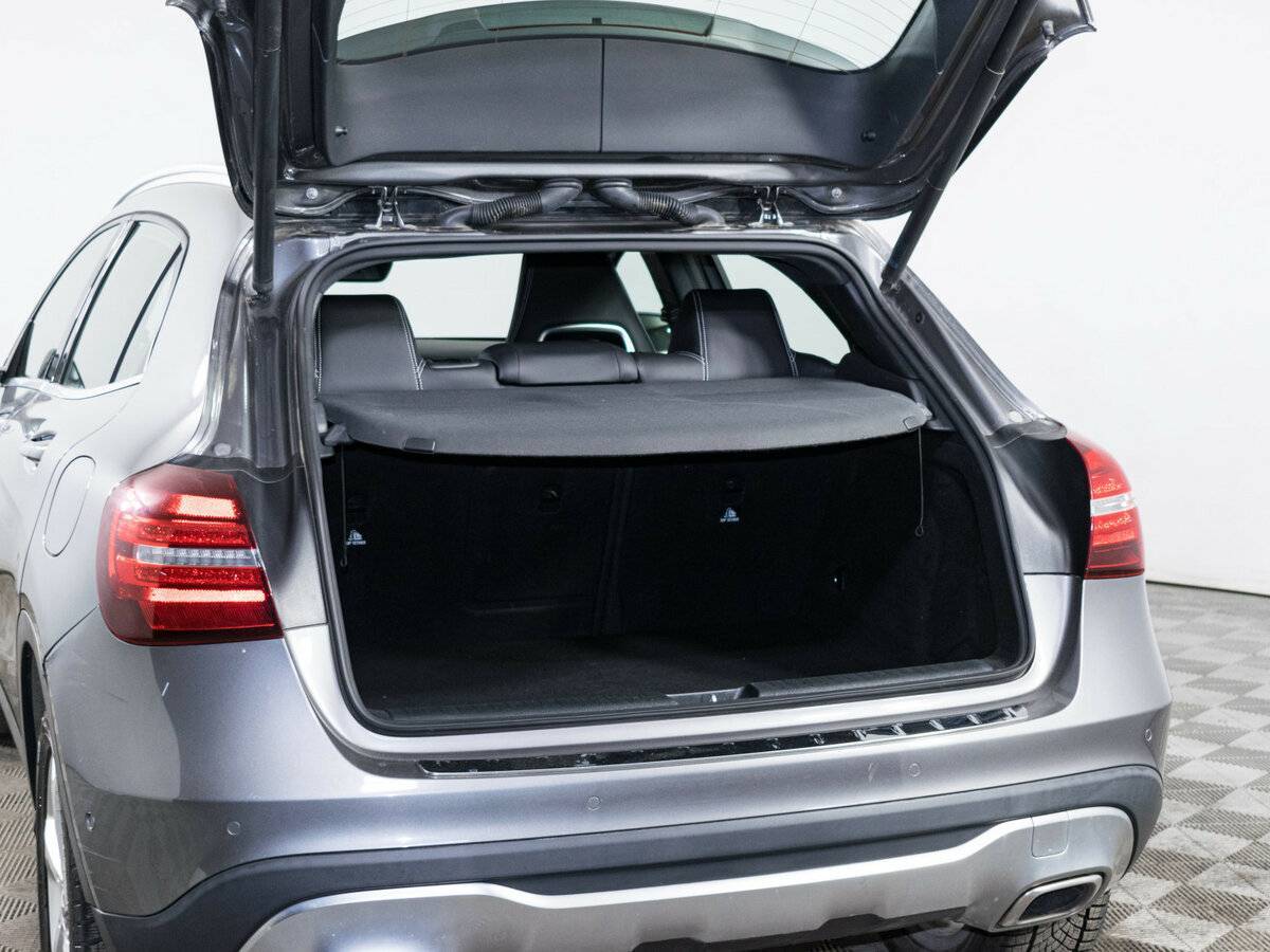 Mercedes-Benz GLA 200, 2019 - 70 392 км. | Фото №7