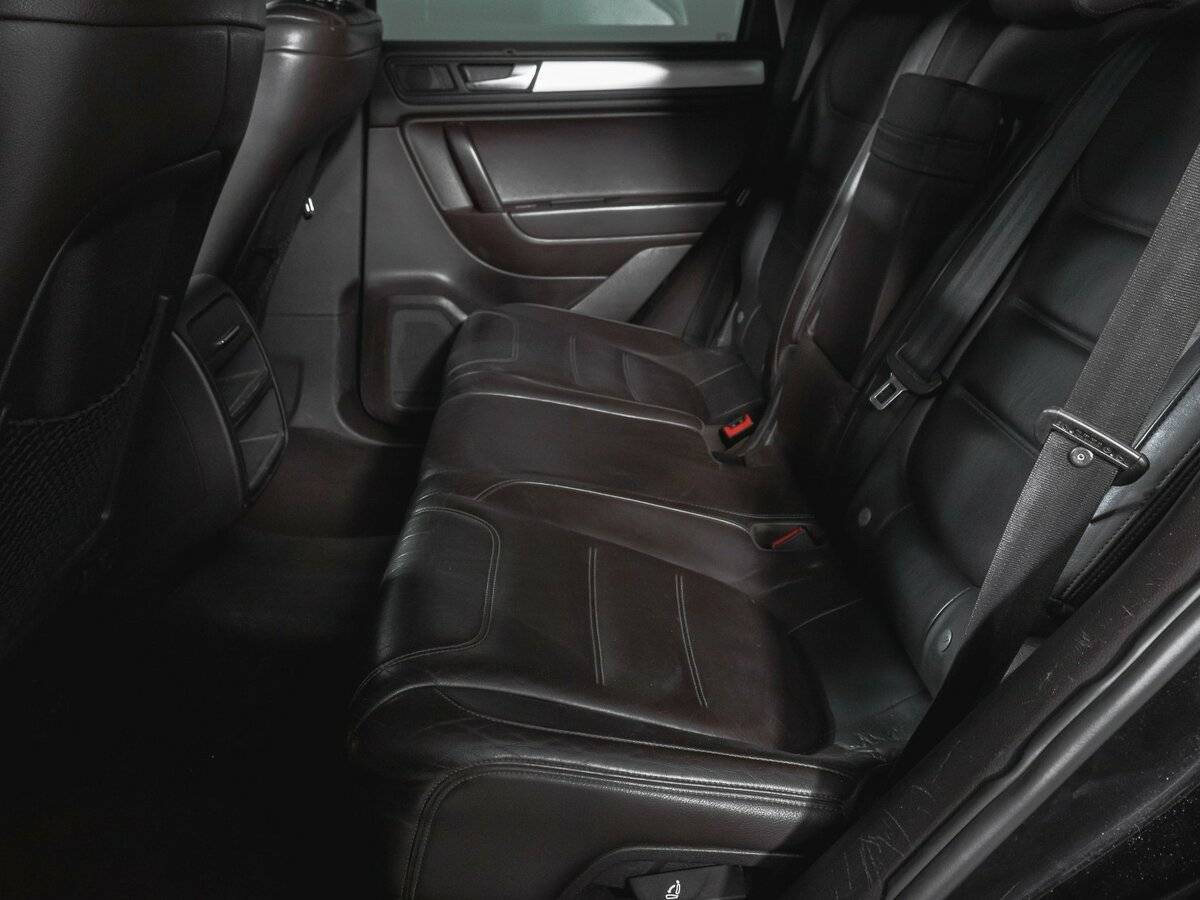 Volkswagen Touareg, 2011 Фото №10