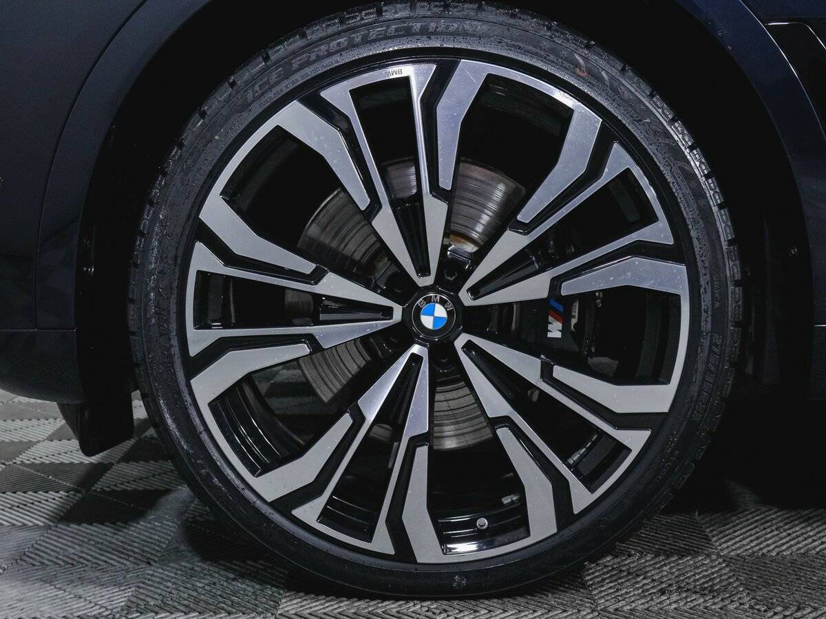 BMW X7 40d, 2023 Фото №14