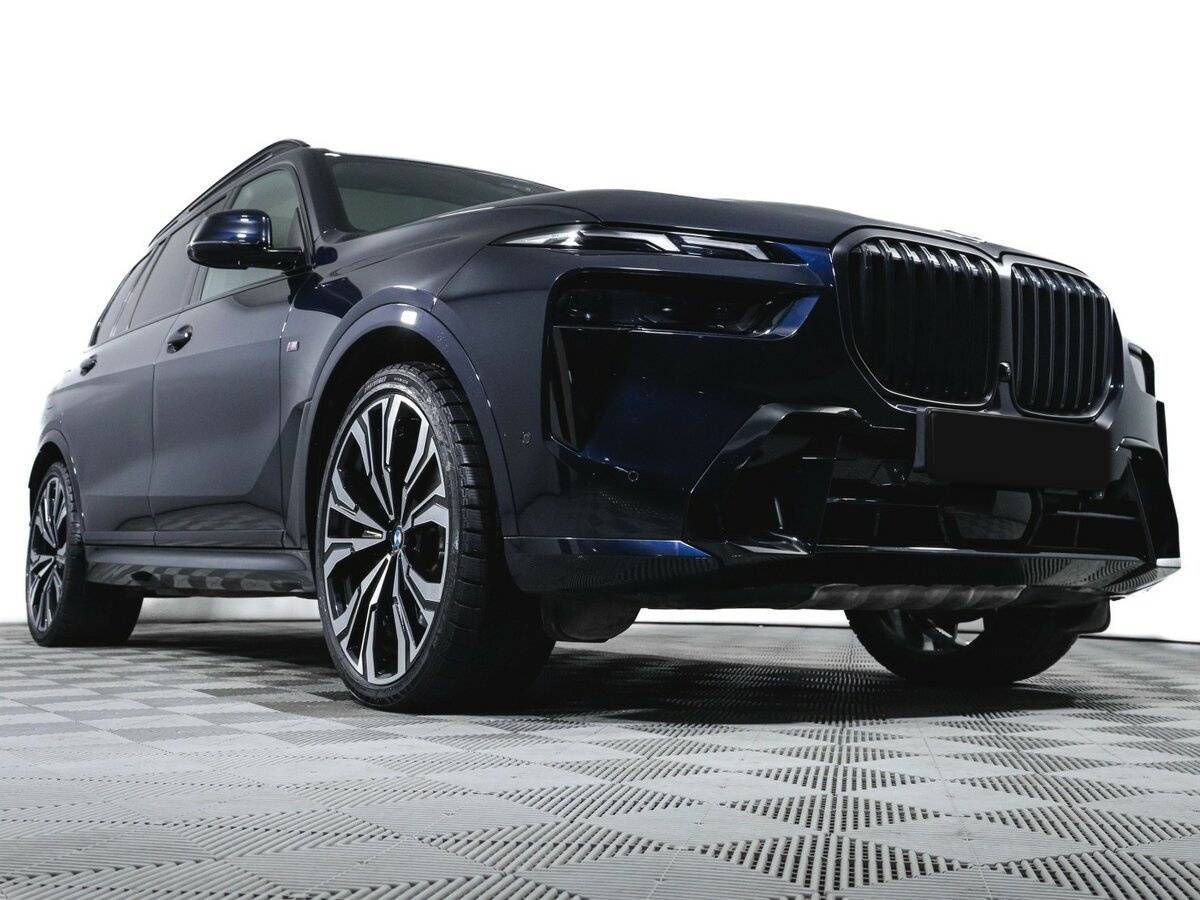 BMW X7 40d, 2023 Фото №18