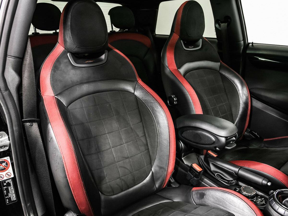 Mini Hatch JCW John Cooper Works, 2016 Фото №16