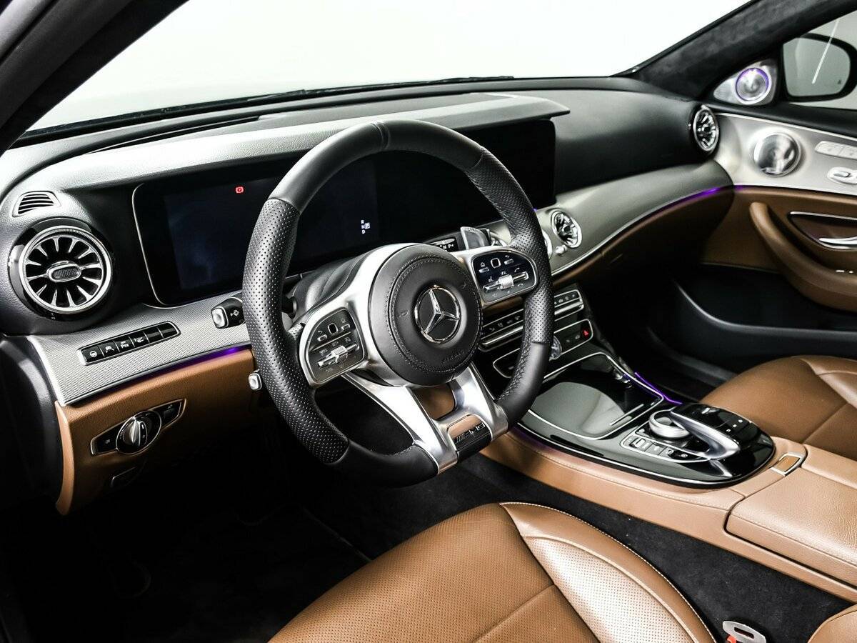 Mercedes-Benz E-Класс 400, 2017 Фото №13