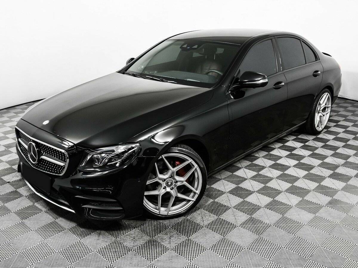 Mercedes-Benz E-Класс 400, 2017 Фото №15