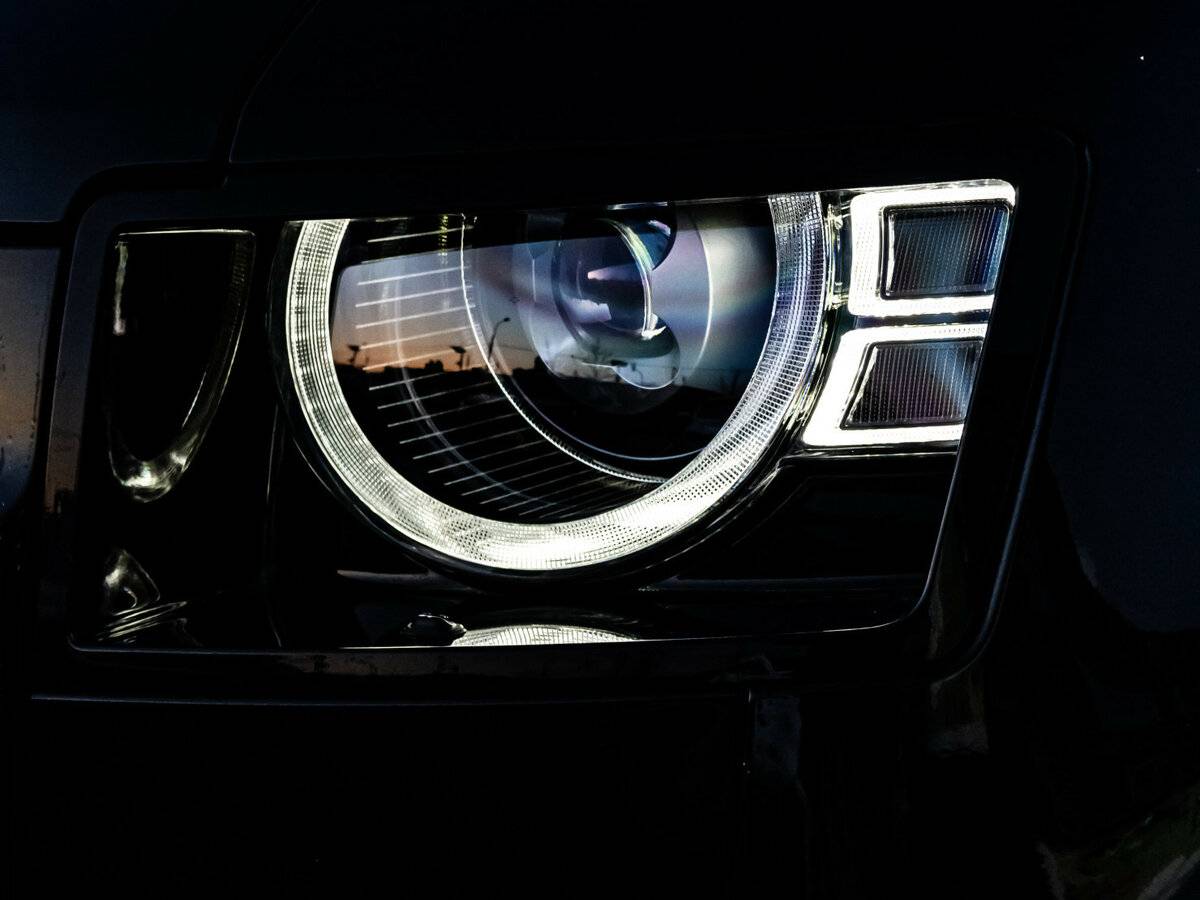 Land Rover Defender 110, 2021 Фото №2