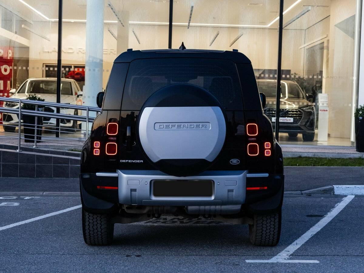 Land Rover Defender 110, 2021 Фото №6