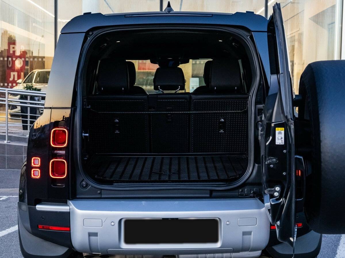 Land Rover Defender 110, 2021 Фото №27