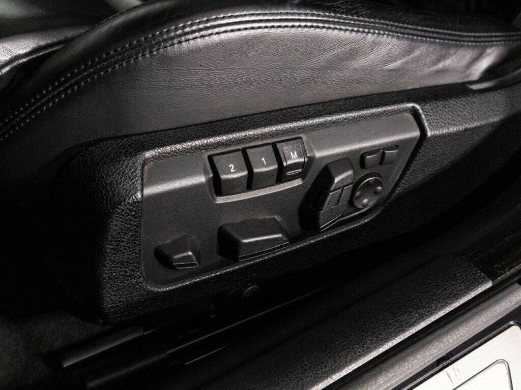 BMW 6 серии 640i xDrive, 2013 Фото №21