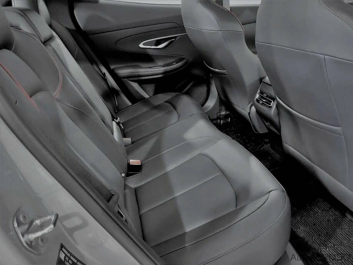 Changan UNI-T, 2023 Фото №13