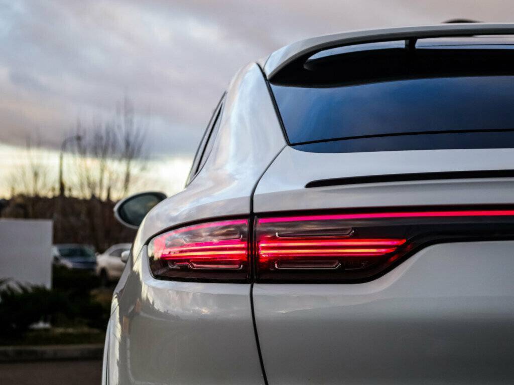 Porsche Cayenne Coupé, 2020 Фото №26