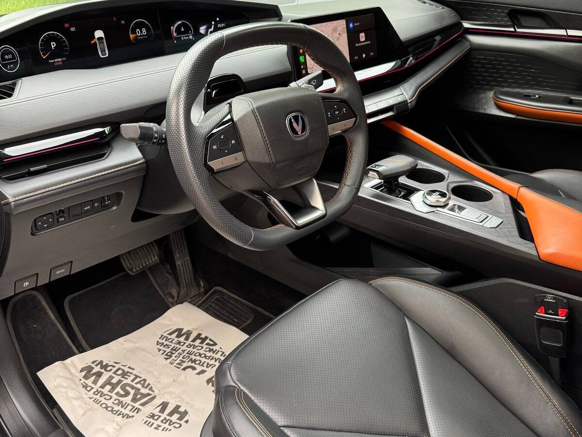 Changan UNI-V, 2022 Фото №12