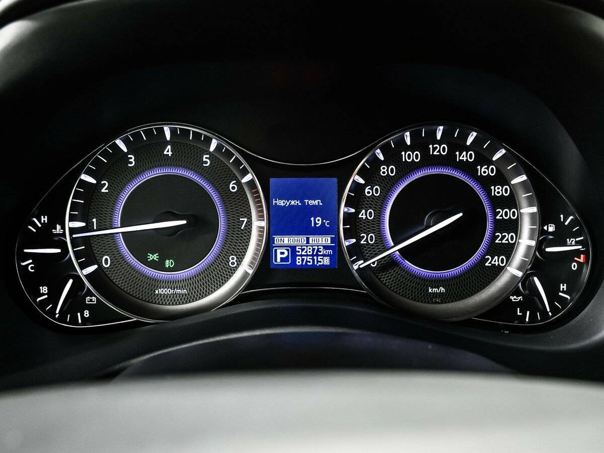 Infiniti QX80, 2019 Фото №10