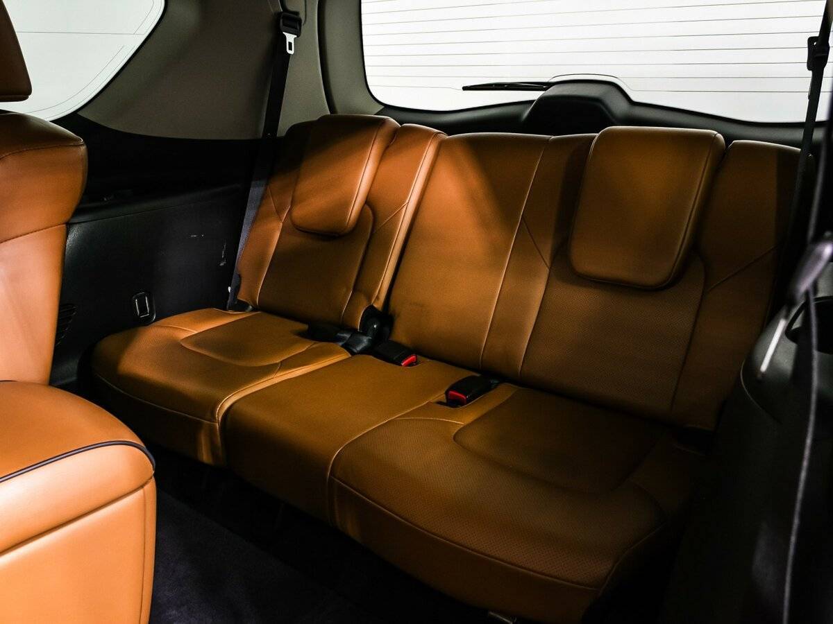 Infiniti QX80, 2019 Фото №14