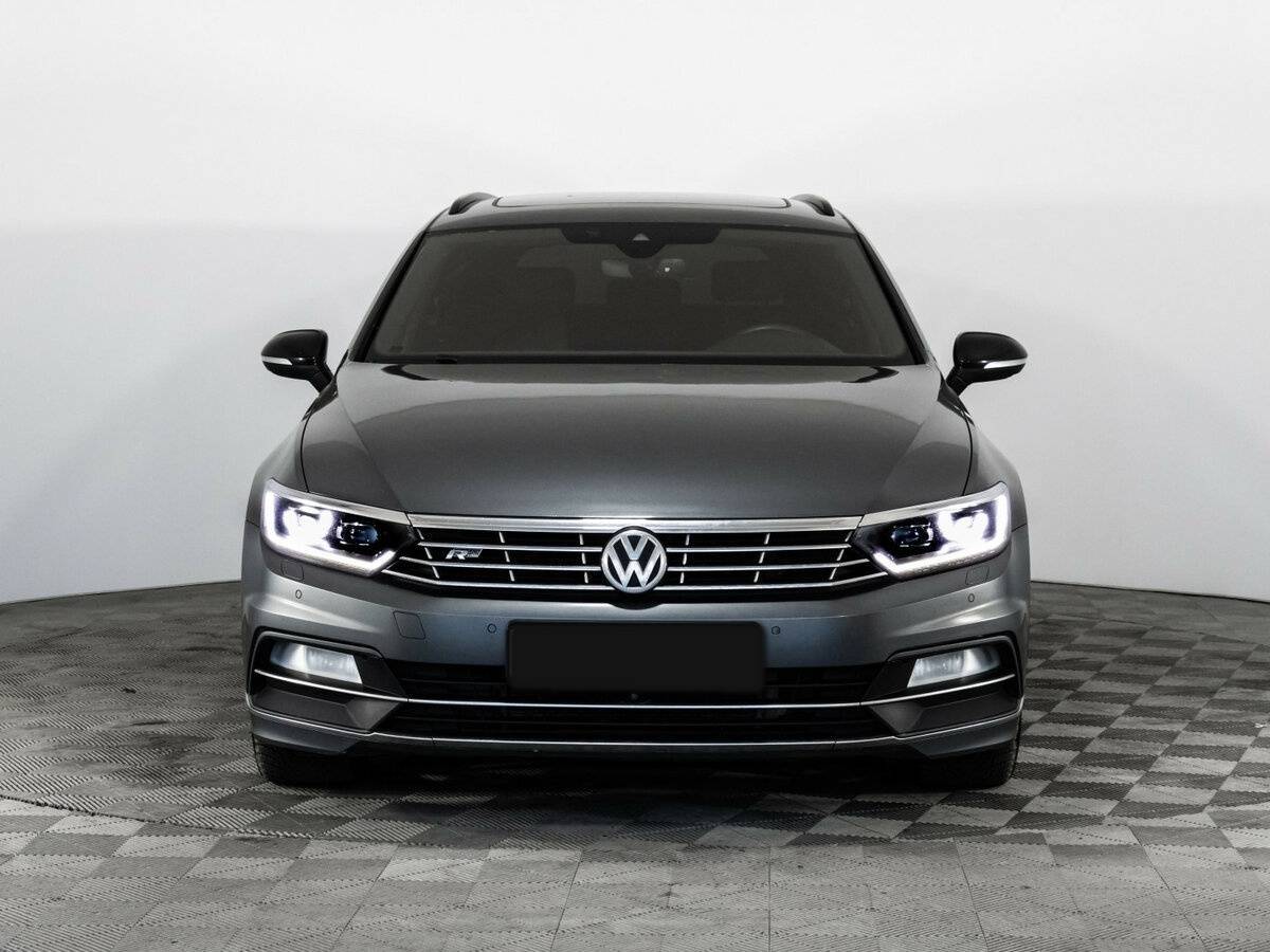 Volkswagen Passat, 2016 - 228 105 км. | Фото №2