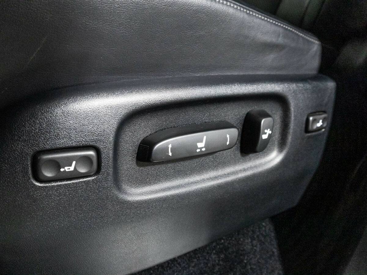 Lexus LX 450d, 2016 Фото №16