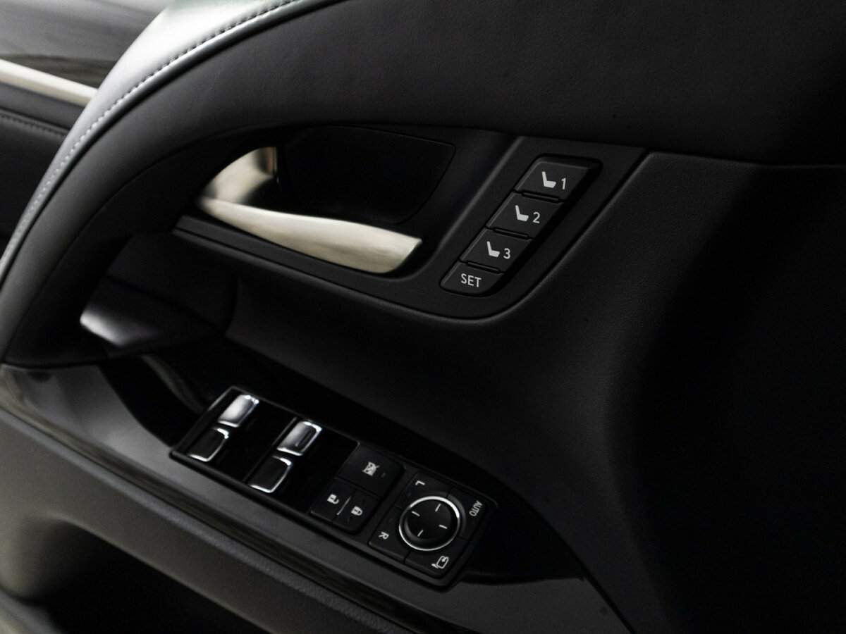 Lexus LX 450d, 2016 Фото №17