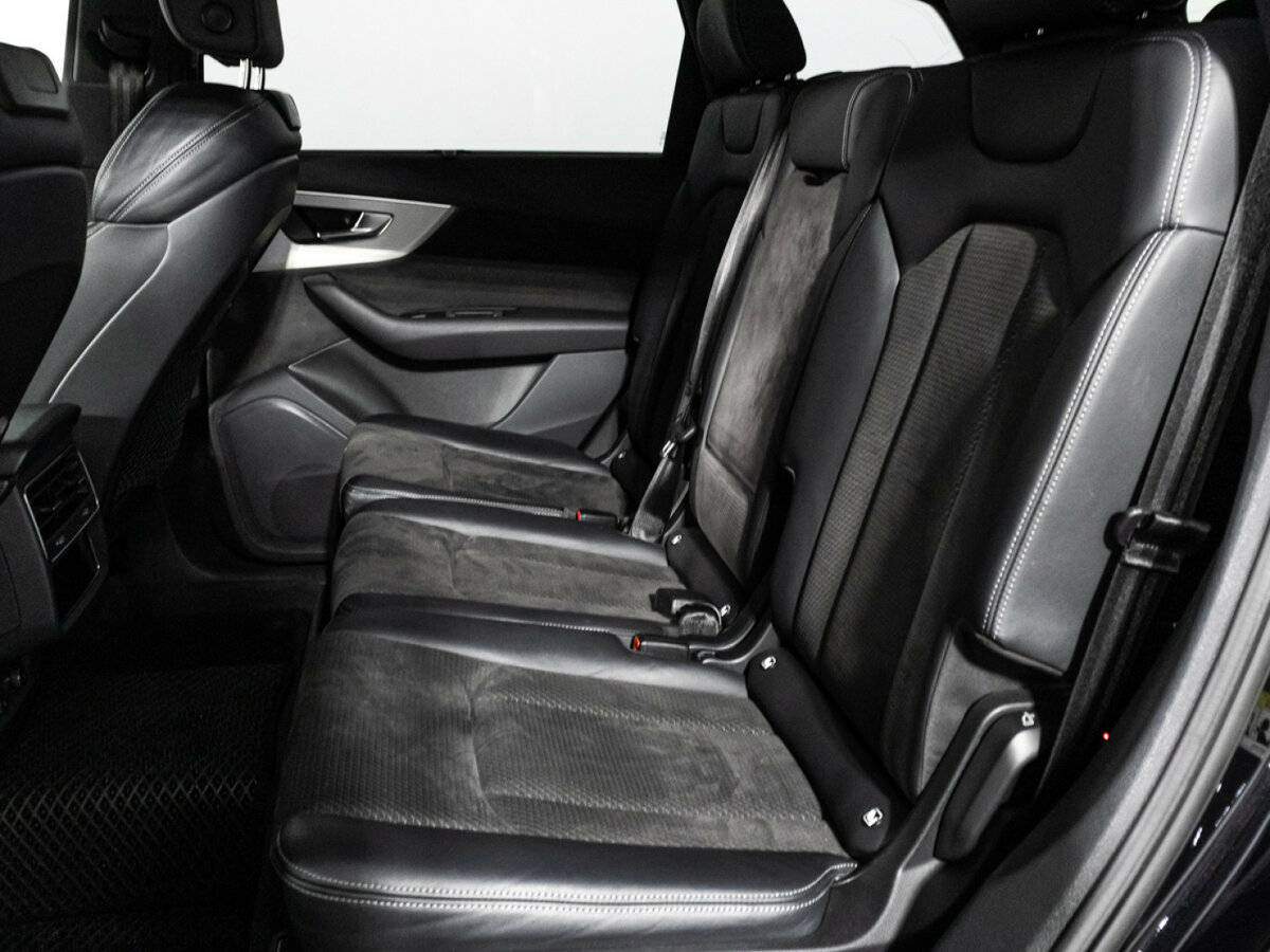 Audi Q7 50 TDI, 2019 Фото №10