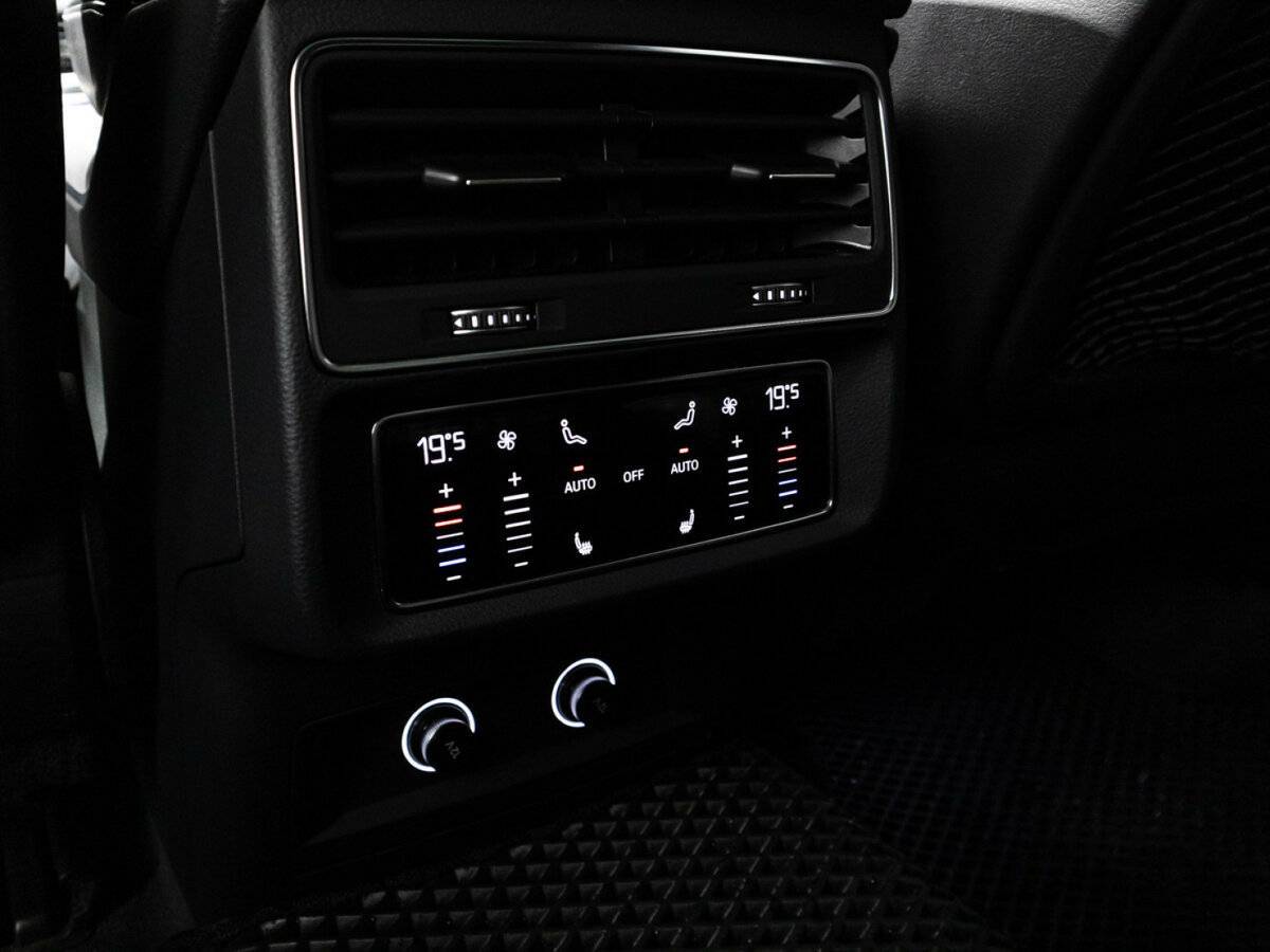 Audi Q7 50 TDI, 2019 Фото №29