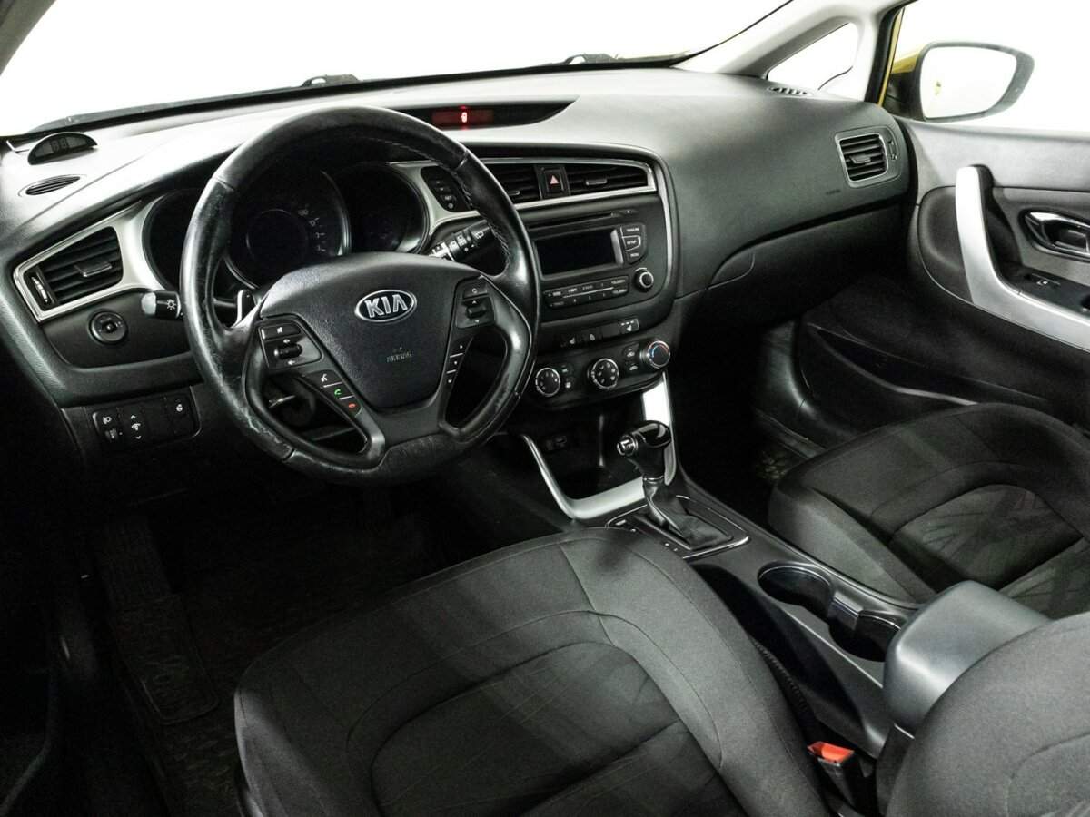 Kia Ceed, 2016 Фото №11