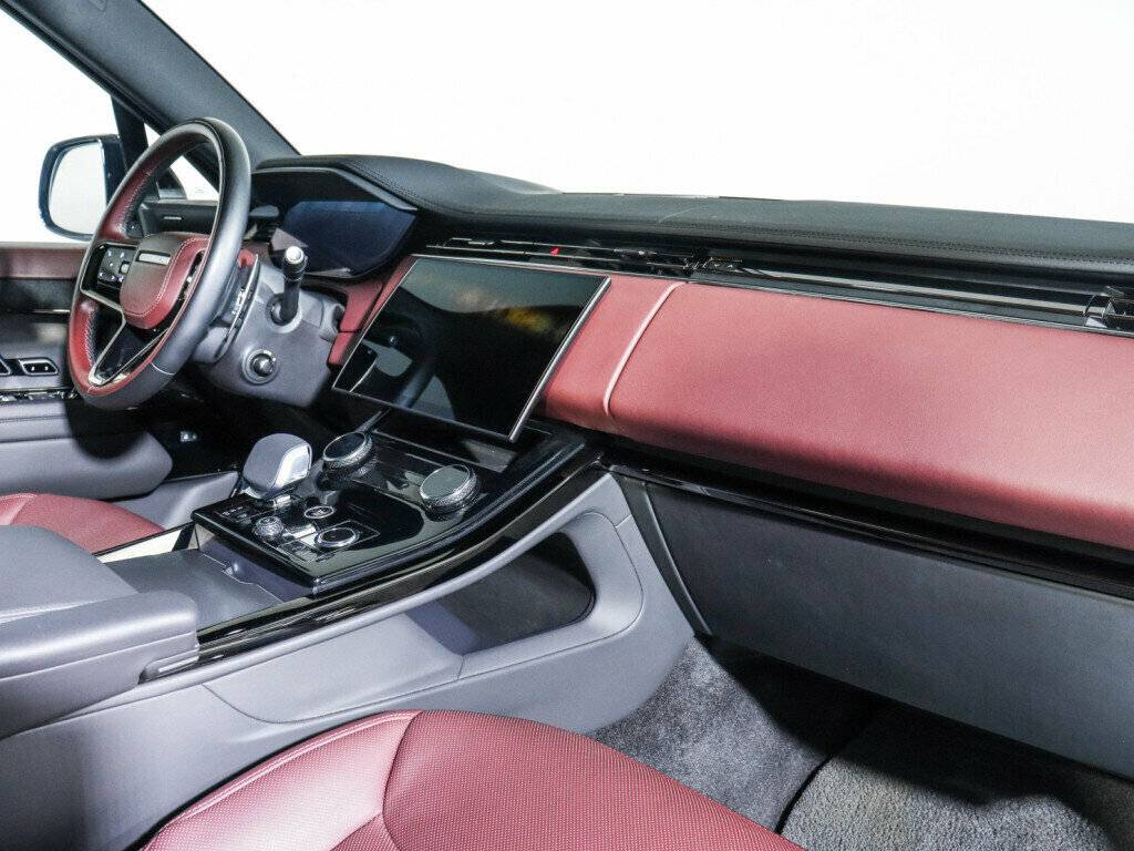 Land Rover Range Rover Sport, 2022 - 33 643 км. | Фото №8