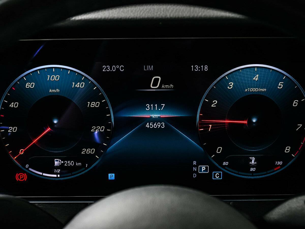 Mercedes-Benz E-Класс 200, 2021 Фото №10