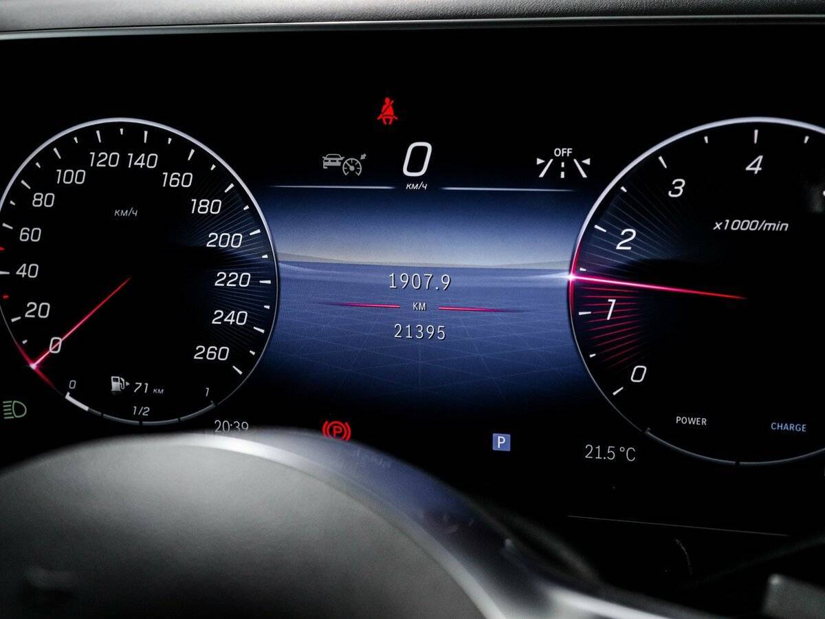 Mercedes-Benz GLC 200, 2023 Фото №11