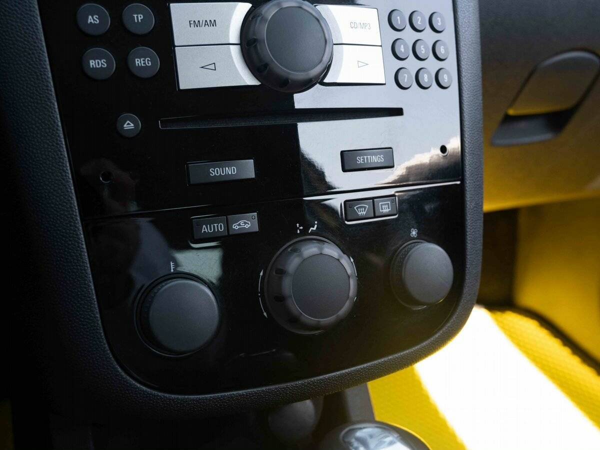 Opel Corsa, 2011 Фото №18