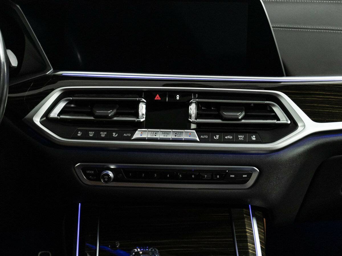 BMW X7 M50d, 2019 Фото №14