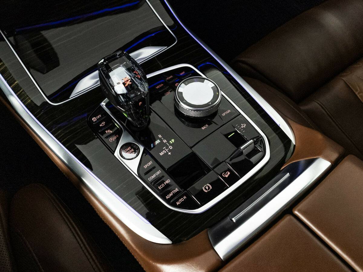 BMW X7 M50d, 2019 Фото №24