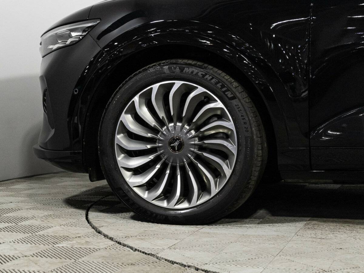 Voyah Free EVR, 2023 Фото №25