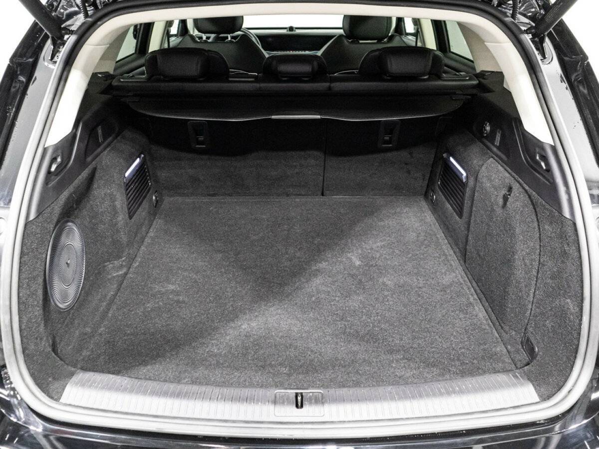 Voyah Free EVR, 2023 Фото №27