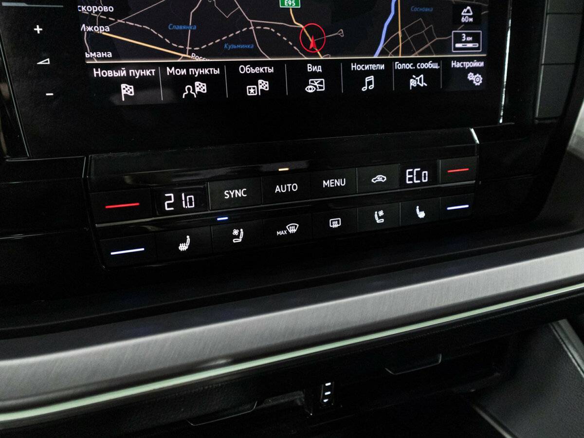 Volkswagen Touareg, 2018 Фото №15