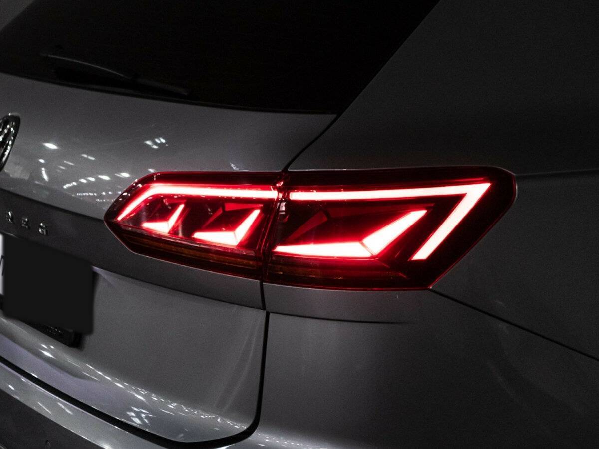 Volkswagen Touareg, 2018 Фото №28