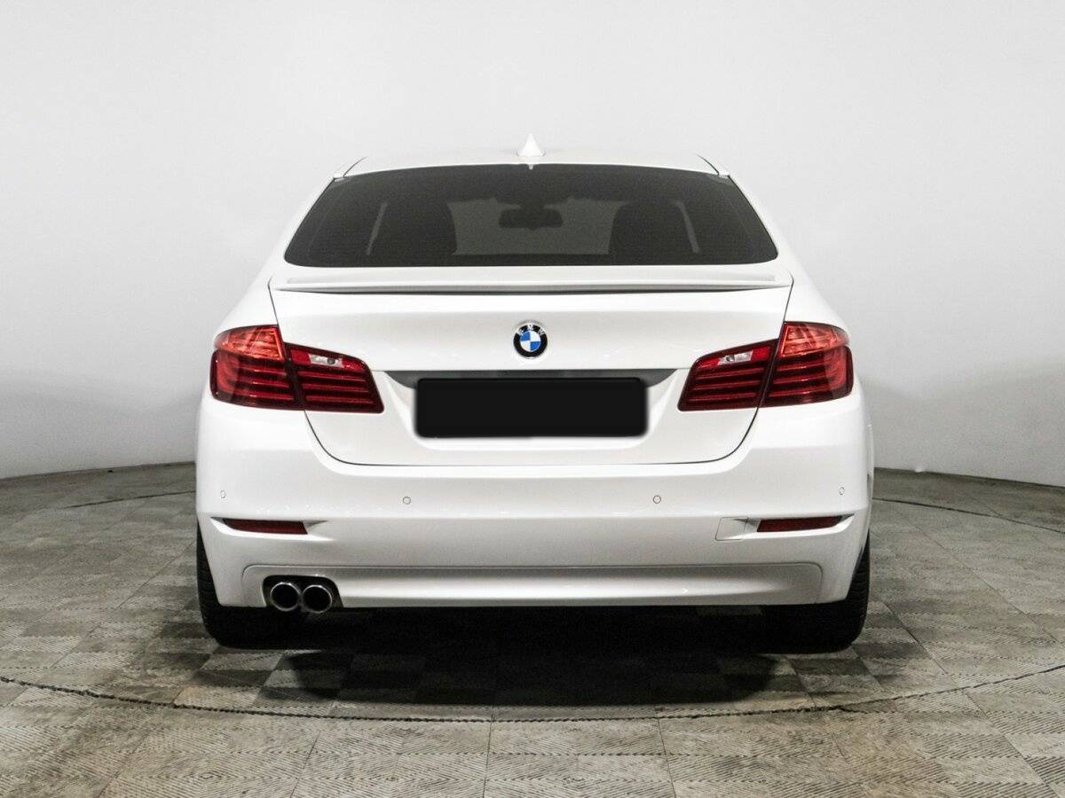 BMW 5 серии 520i, 2014 Фото №6