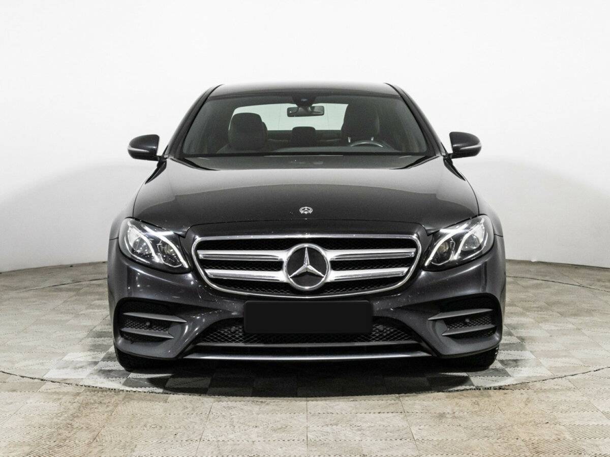 Mercedes-Benz E-Класс 200, 2019 Фото №2