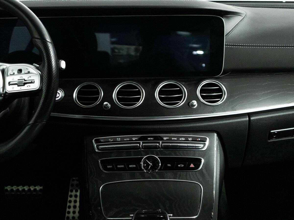 Mercedes-Benz E-Класс 200, 2019 Фото №14