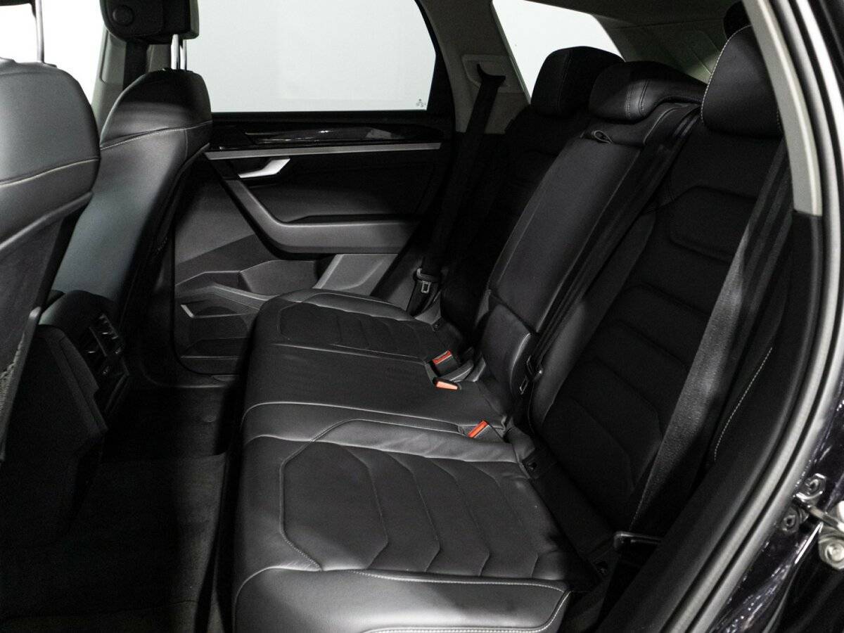 Volkswagen Touareg, 2018 Фото №10