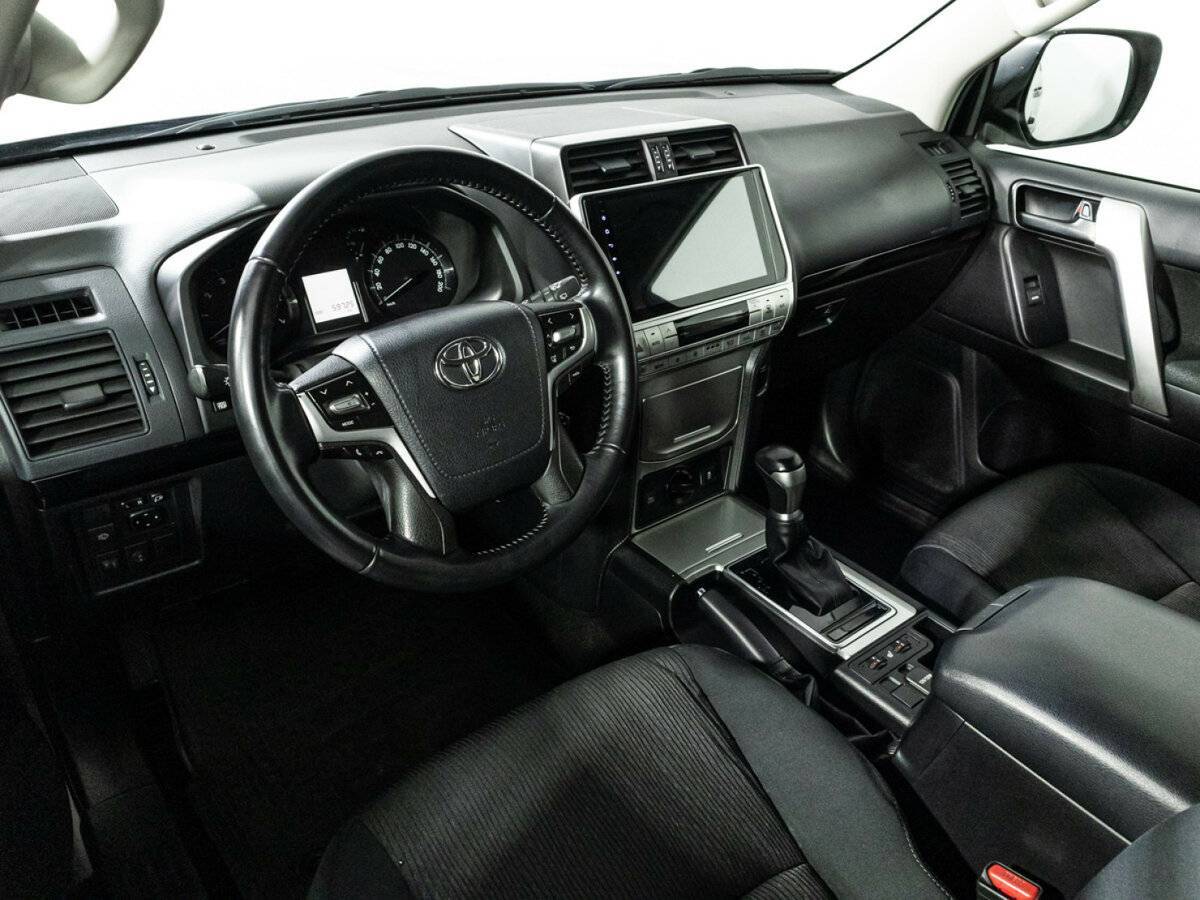 Toyota Land Cruiser Prado, 2020 Фото №11