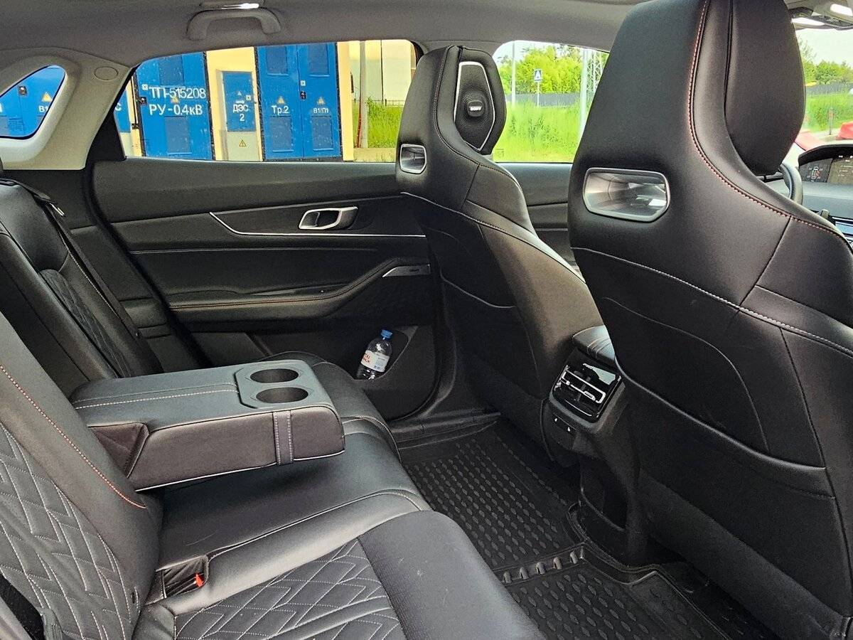 Changan UNI-K, 2023 Фото №14