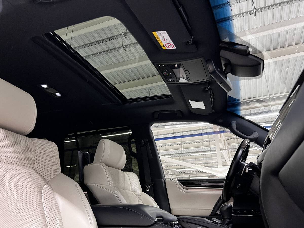 Lexus LX 570, 2017 Фото №21