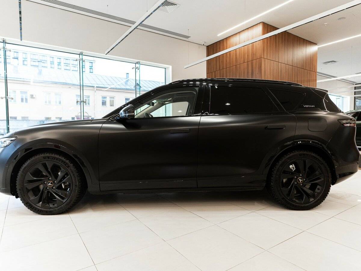 Voyah Free EVR, 2023 Фото №8