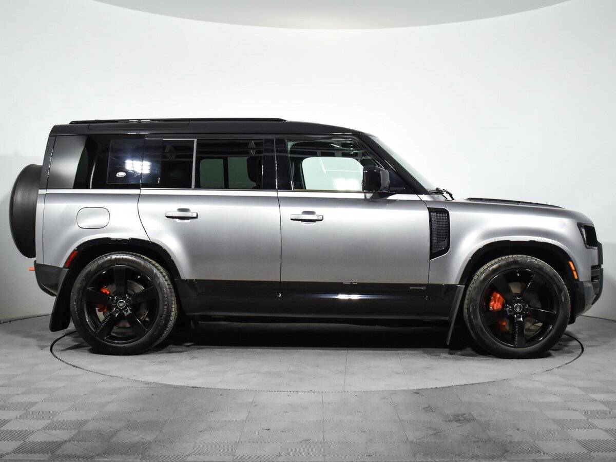 Land Rover Defender 110, 2023 - 21 000 км. | Фото №4
