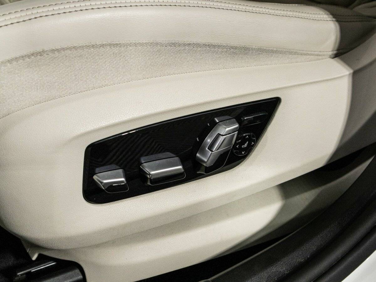 BMW 6 серии Gran Turismo 630d xDrive, 2019 Фото №17