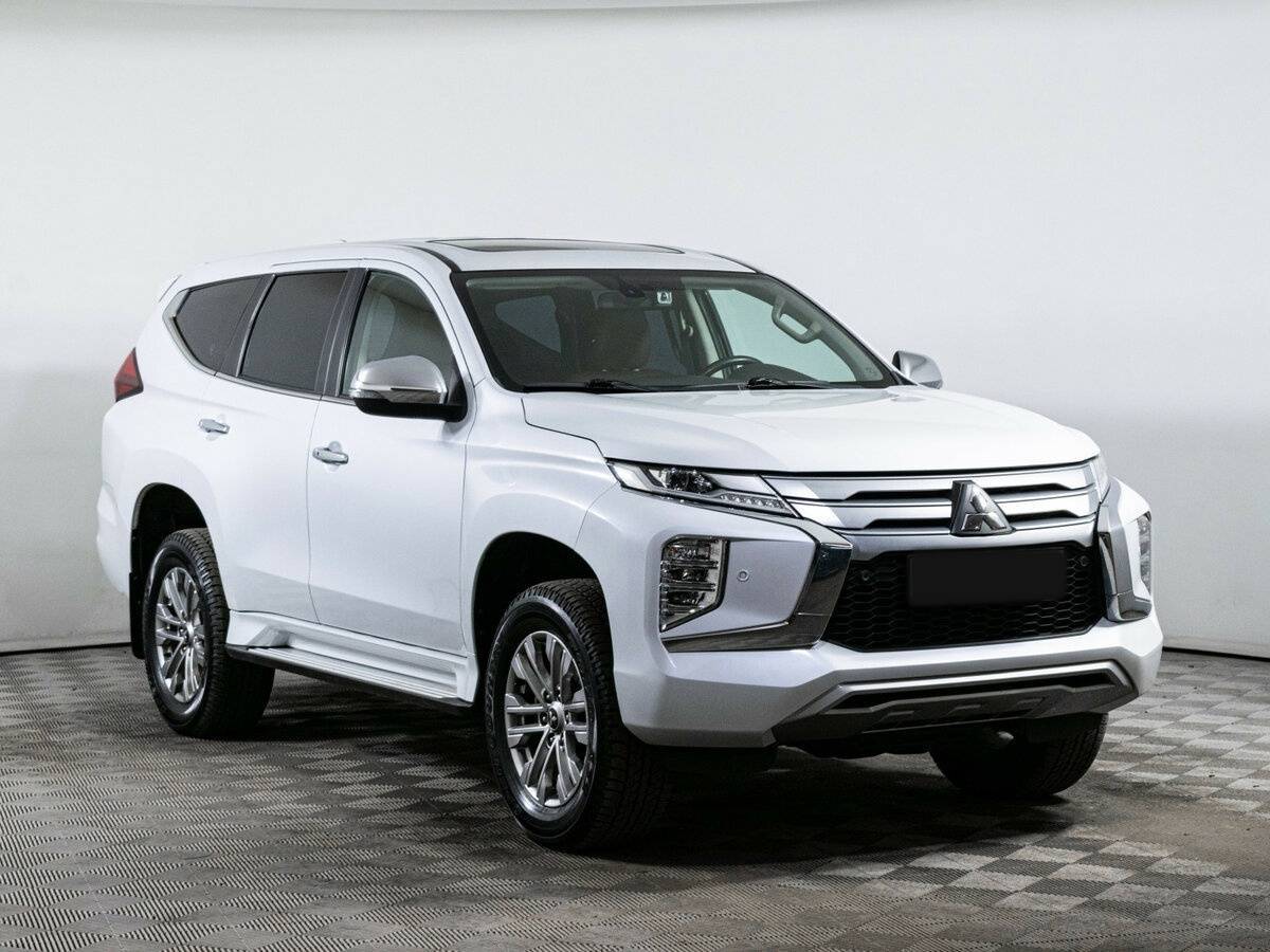 Mitsubishi Pajero Sport, 2020 - 66 000 км. | Фото №3