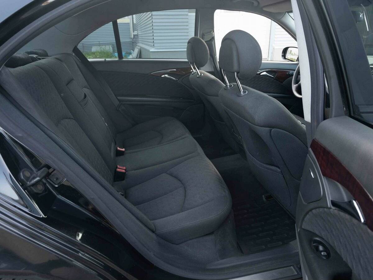 Mercedes-Benz E-Класс 220, 2004 Фото №10