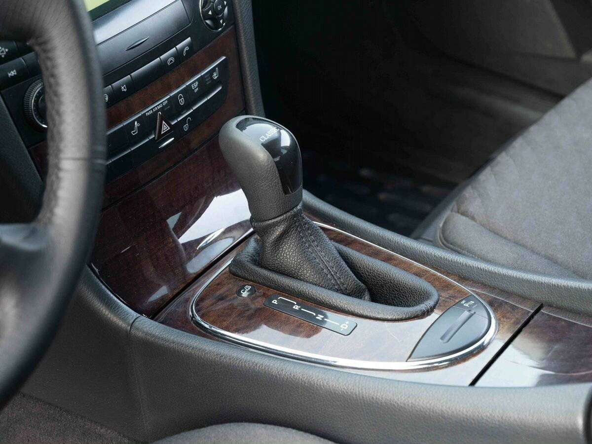 Mercedes-Benz E-Класс 220, 2004 Фото №20